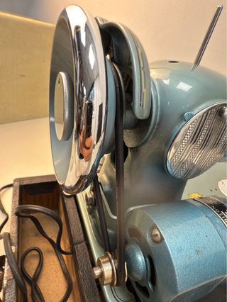 Máquina de coser Edison 35 Deluxe Japan.