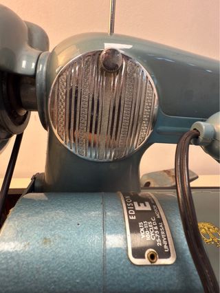 Máquina de coser Edison 35 Deluxe Japan.