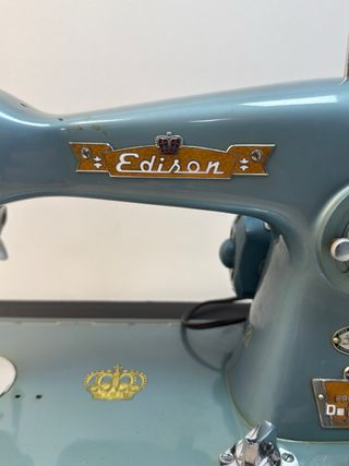 Máquina de coser Edison 35 Deluxe Japan.