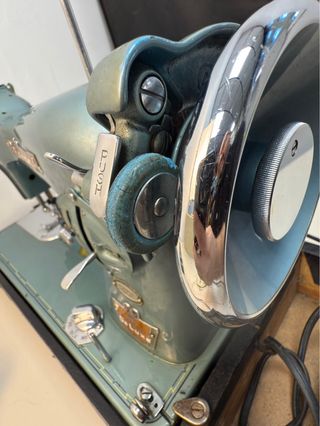 Máquina de coser Edison 35 Deluxe Japan.