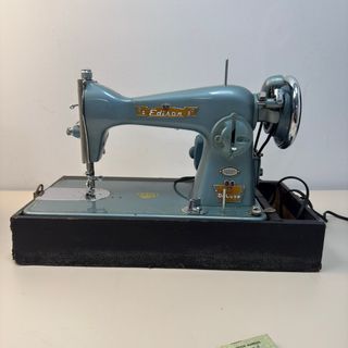Máquina de coser Edison 35 Deluxe Japan.
