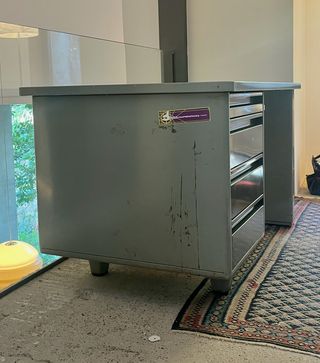 Escritorio industrial vintage metal gris