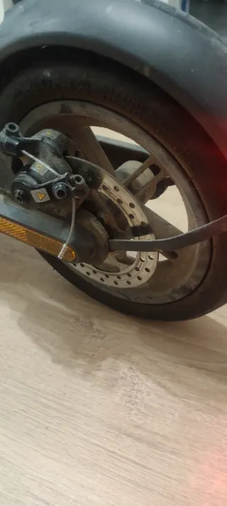 Patinete Mi Electric Scooter Essential