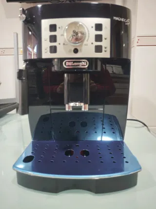 Cafetera Delonghi Magnifica S