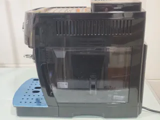 Cafetera Delonghi Magnifica S