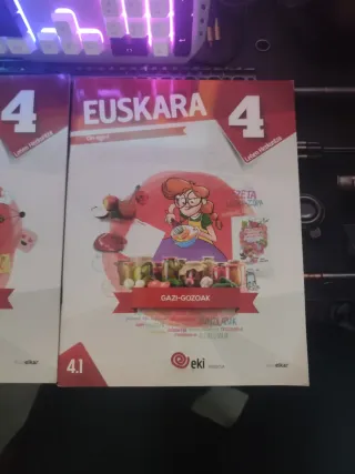 LH4 Libros de euskera