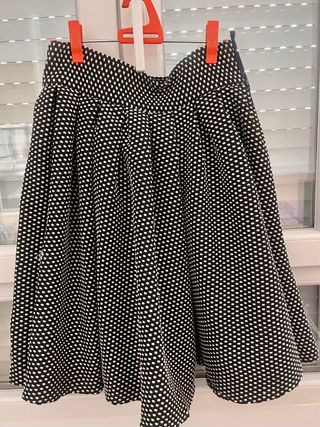 Falda estilo 50s lunares