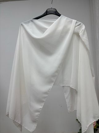 Chal gasa blanco para fiesta