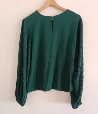 Blusa Verde Plisada Sfera Talla L