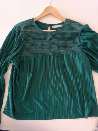 Blusa Verde Plisada Sfera Talla L