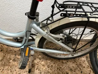Bicicleta Paseo Gitane Plateada azul