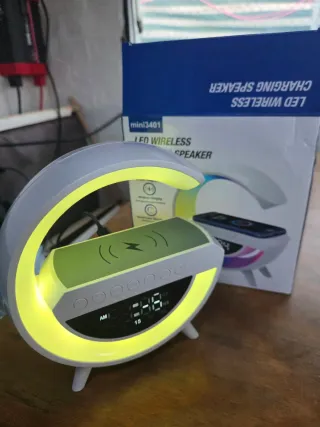 Despertador LED Carga Inalámbrica