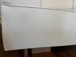 Cabecero de piel  blanco