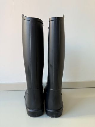 Espaldera y Botas equitación.
