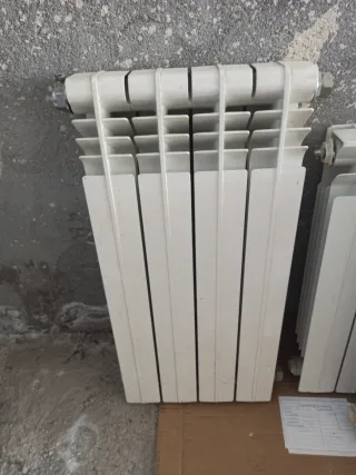 Radiadores de aluminio blanco para agua