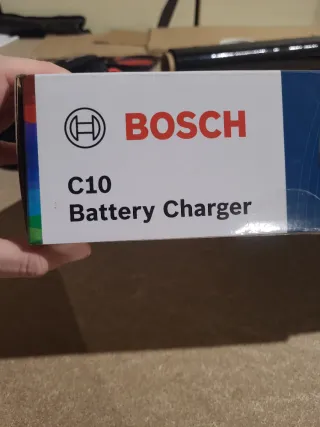 Cargador Batería Coche Bosch C10 12V