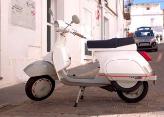 Vespa PK125 Scooter