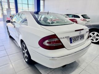 Mercedes-Benz  CLK 200K