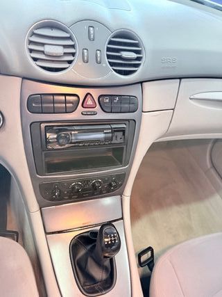 Mercedes-Benz  CLK 200K