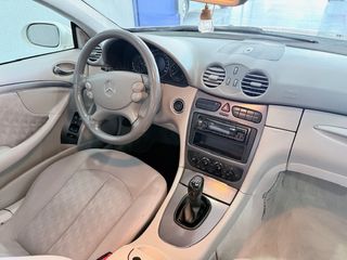 Mercedes-Benz  CLK 200K