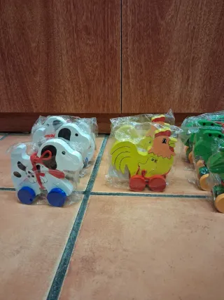 21 Juguetes de Madera con Cuerda