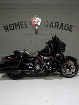 Harley Davidson Street Glide CVO