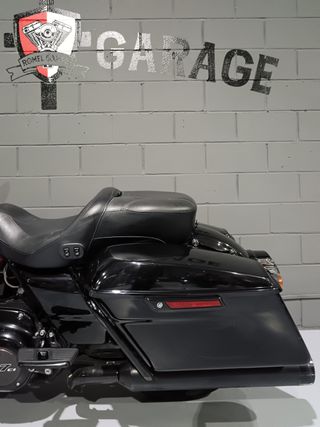 Harley Davidson Street Glide CVO