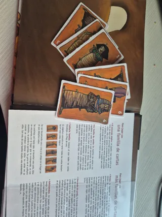 Una momia muy responsable (Spanish Edition)