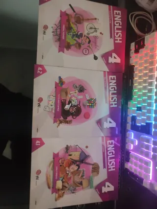 LH4 libro de texto English