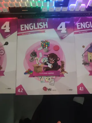 LH4 libro de texto English