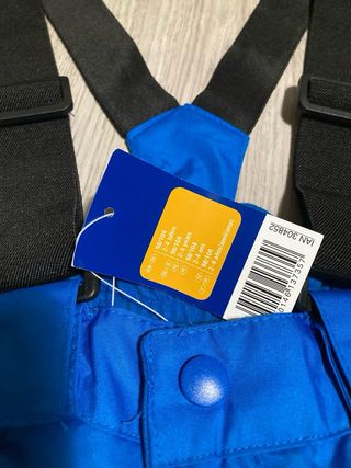 Pantalón de nieve infantil azul con tirantes
