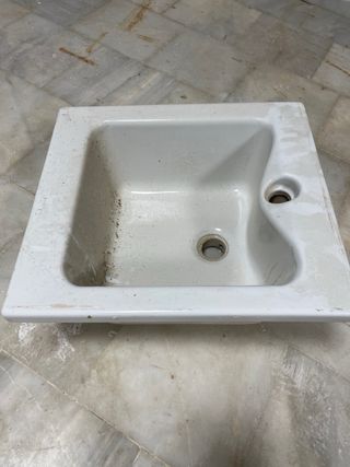 Lavadero de cerámica blanco