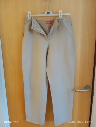 Pantalón beige Alain Mikli Talla 38