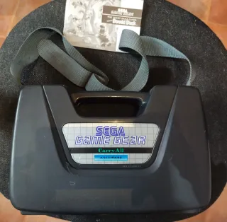 Lote Game gear bastante completo.