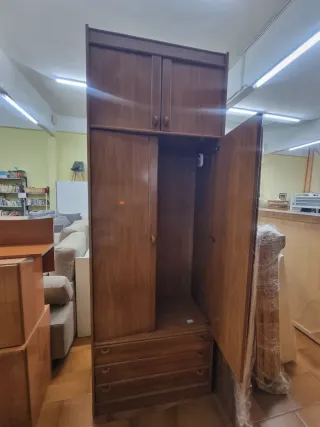 Armario madera 2 puertas