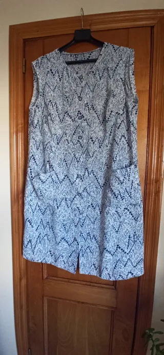 Batas de señora floral talla 50