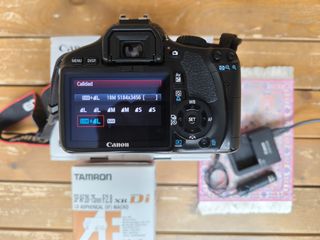 Canon EOS 550D + Tamron 28-75mm f/2.8