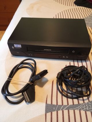 Reproductor VHS Hitachi Impecable