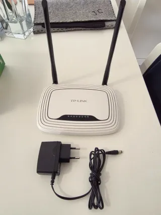 Router WiFi TP-Link TL-WR841N 300Mbps