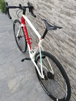 Giant Defy Advanced Bicicleta de Carretera