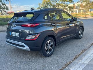 Hyundai Kona 2021