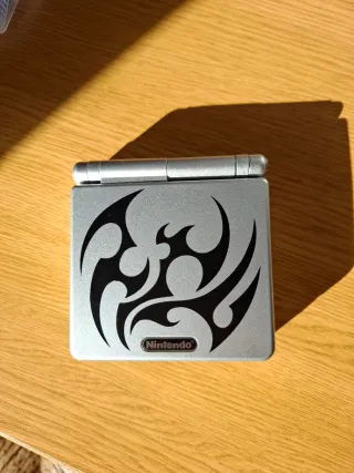 Game Boy Advance SP IPS v5 + Cargador + juego