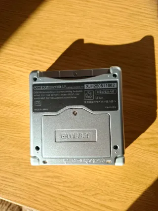 Game Boy Advance SP IPS v5 + Cargador + juego