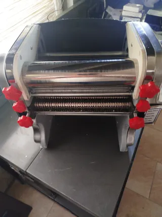 Máquina para hacer pasta DIVEDEER