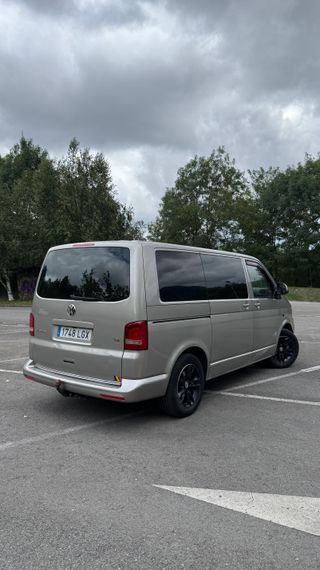 Volkswagen Multivan 2012 DSG HIGHLINE INT. CUERO