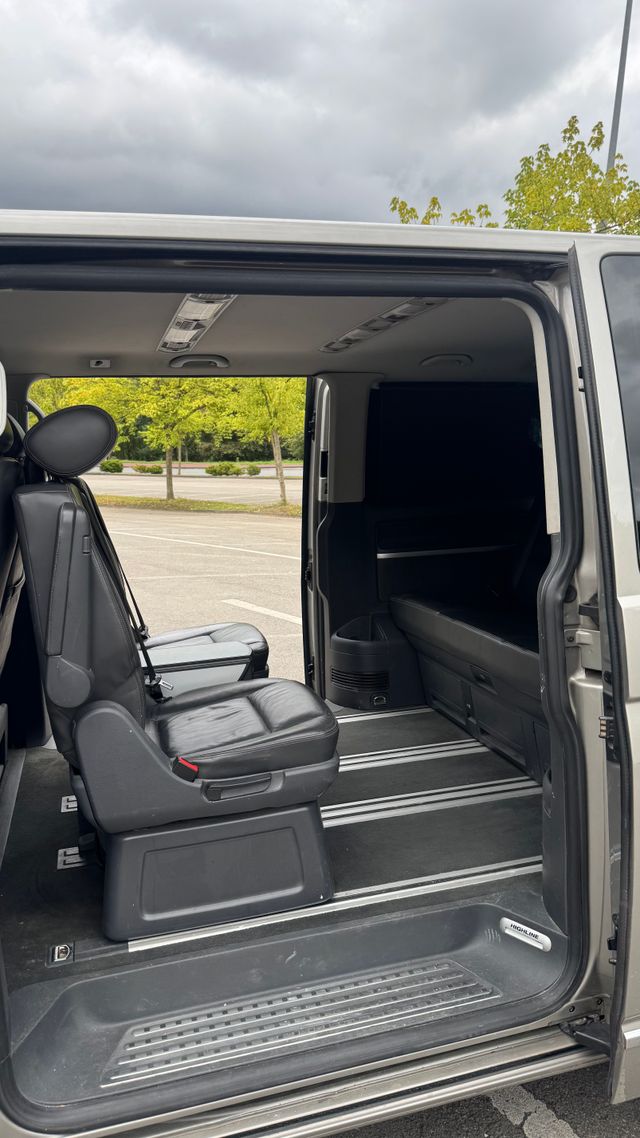 Volkswagen Multivan 2012 DSG HIGHLINE INT. CUERO