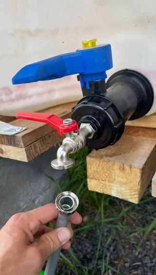 3x Grifo adaptador IBC/GRG de 1000L o Garrafas s60