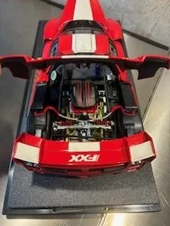 Hot Wheels Ferrari FXX 1:18 Edizione Limitata