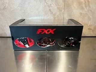 Hot Wheels Ferrari FXX 1:18 Edizione Limitata