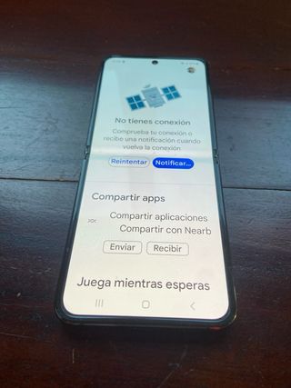 Samsung Galaxy Z Flip4